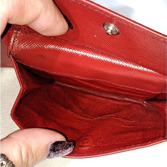 Prada Bifold Wallet in Red Authentic Good Condition - Picture 6 of 16